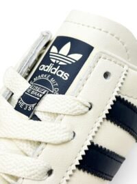 Adidas Jeans  White/Sand Strata/Navy - Image 6