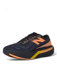 New Balance FuelCell Rebel v4 / Orange - Image 2