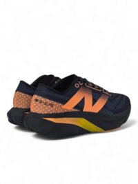 New Balance FuelCell Rebel v4 / Orange - Image 9
