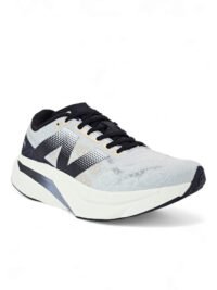 New Balance FuelCell Rebel v4 / Off-White - Image 2