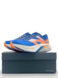 New Balance FuelCell Rebel v4  / Blue - Image 10