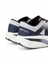 New Balance FuelCell Rebel v4 / Off-White - Image 5