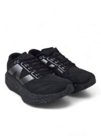 New Balance FuelCell Rebel v4  / Black - Image 5