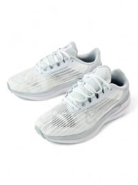Nike Air Zoom Winflo V9 White - Image 6