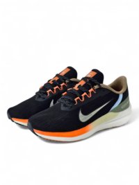 Nike Air Zoom Winflo V9 Black/Orange - Image 2