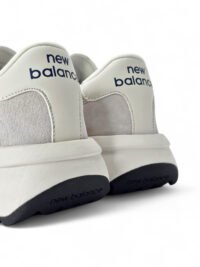 New Balance 370 Beige - Image 9