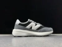 New Balance 370 Black/Grey - Image 7
