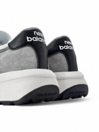 New Balance 370 Grey - Image 12