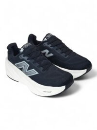 New Balance Fresh Foam Black/White - Image 7