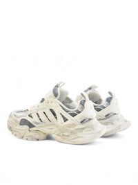 adidas XLG Runner Deluxe, beige - Image 13