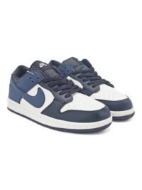 Nike SB DUNK LOW Navy Black - Image 2